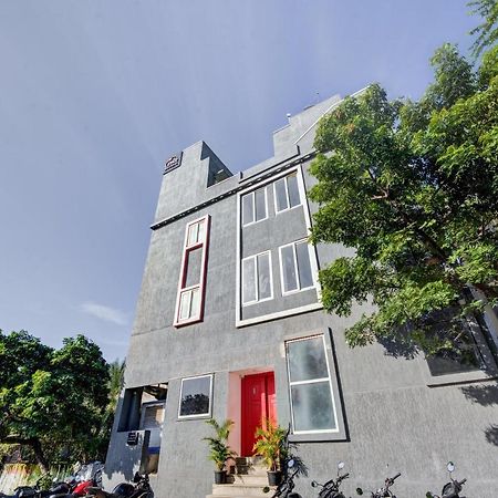 Upar Hotels Uthandi, Ecr Chennai Exterior photo
