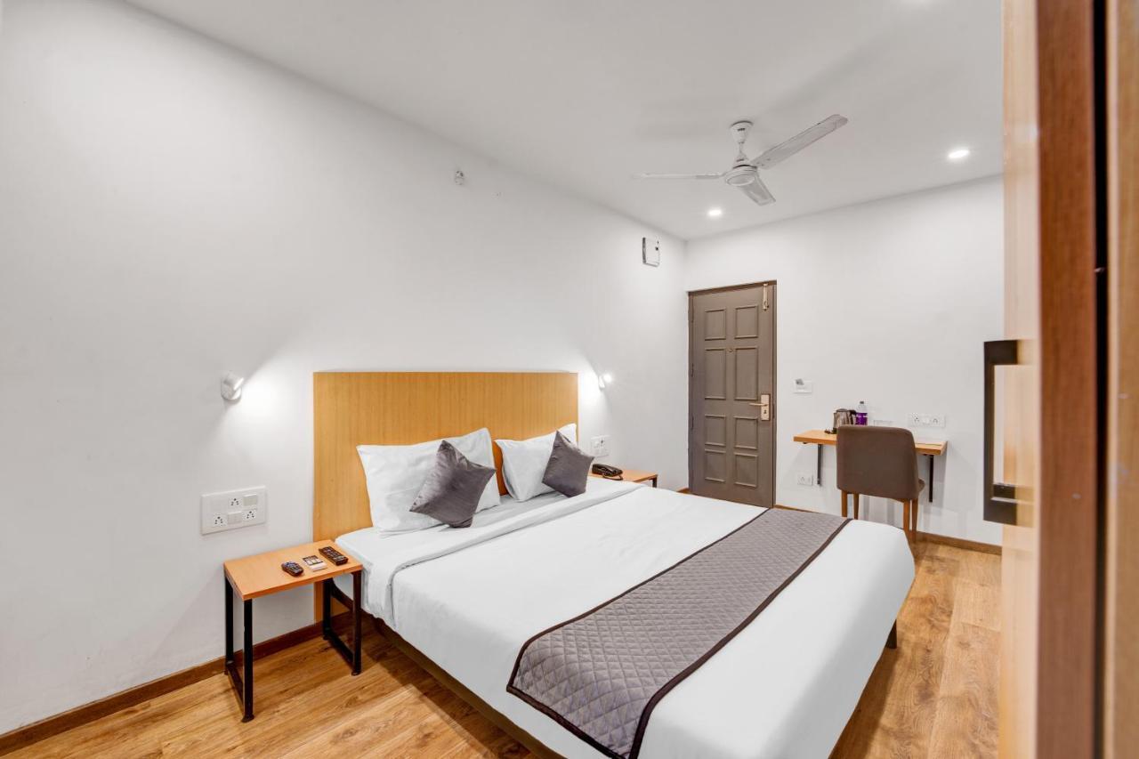 Upar Hotels Uthandi, Ecr Chennai Exterior photo